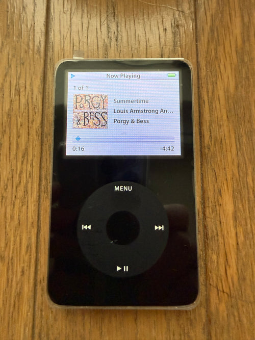 iPod Video 5th Gen — Wolfson DAC · 512GB · Restored by Hand