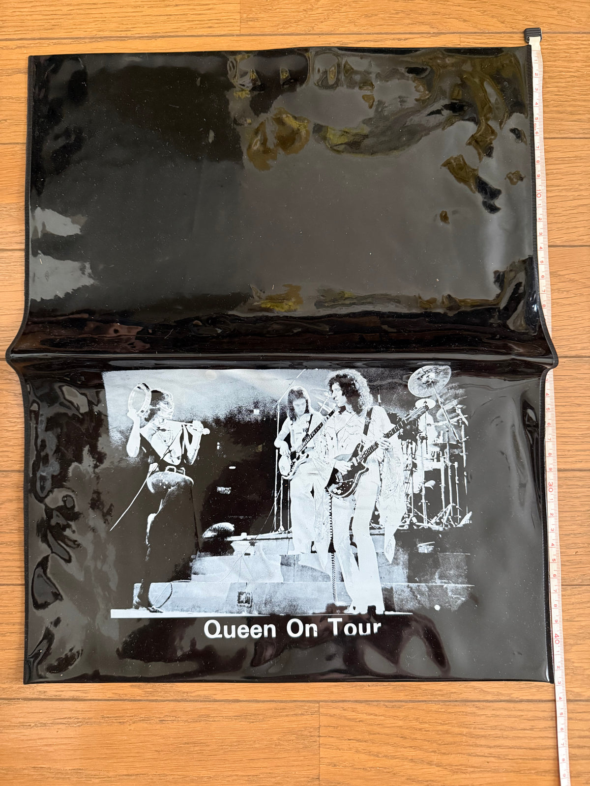 Queen — "Queen On Tour" Vinyl Bag | April 19, 1975, Nippon Budokan — Queen's First-Ever Concert in Japan